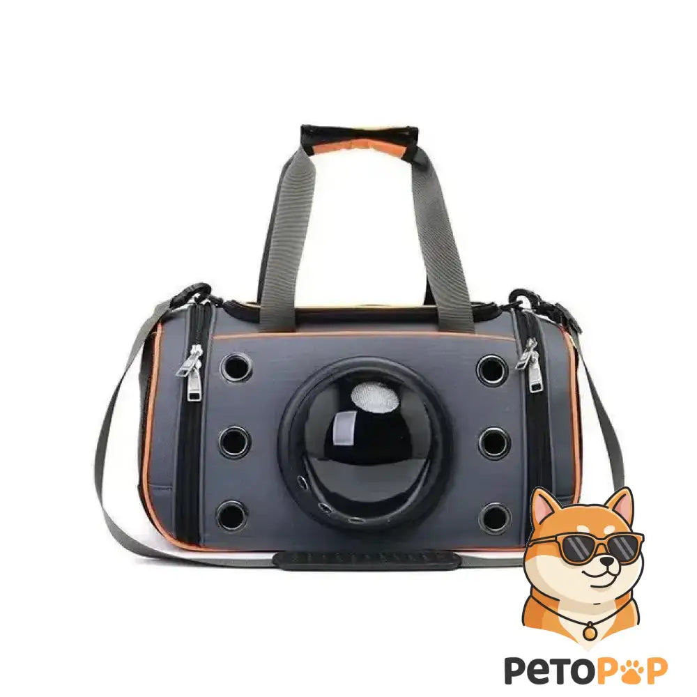 グレーのペット用キャリーバッグ（Petopop製）、透明なドーム型窓と複数の通気孔付き